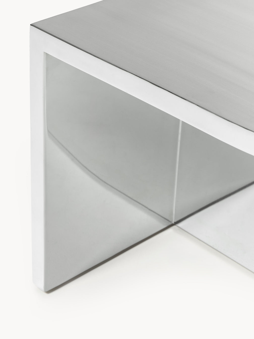 Ovaler Couchtisch Leander aus Metall