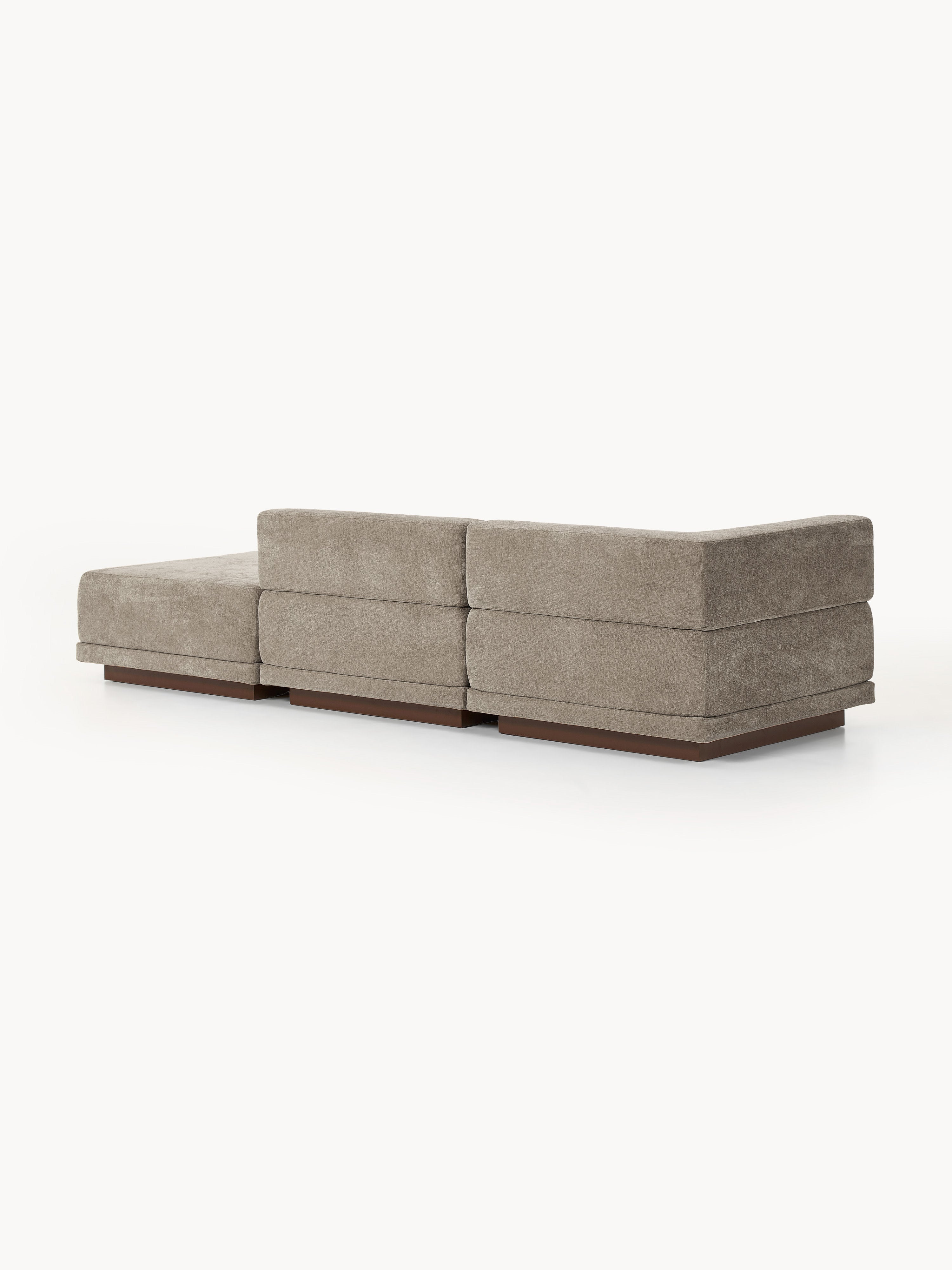 Modulares Sofa Colin (4-Sitzer) mit Ottomane