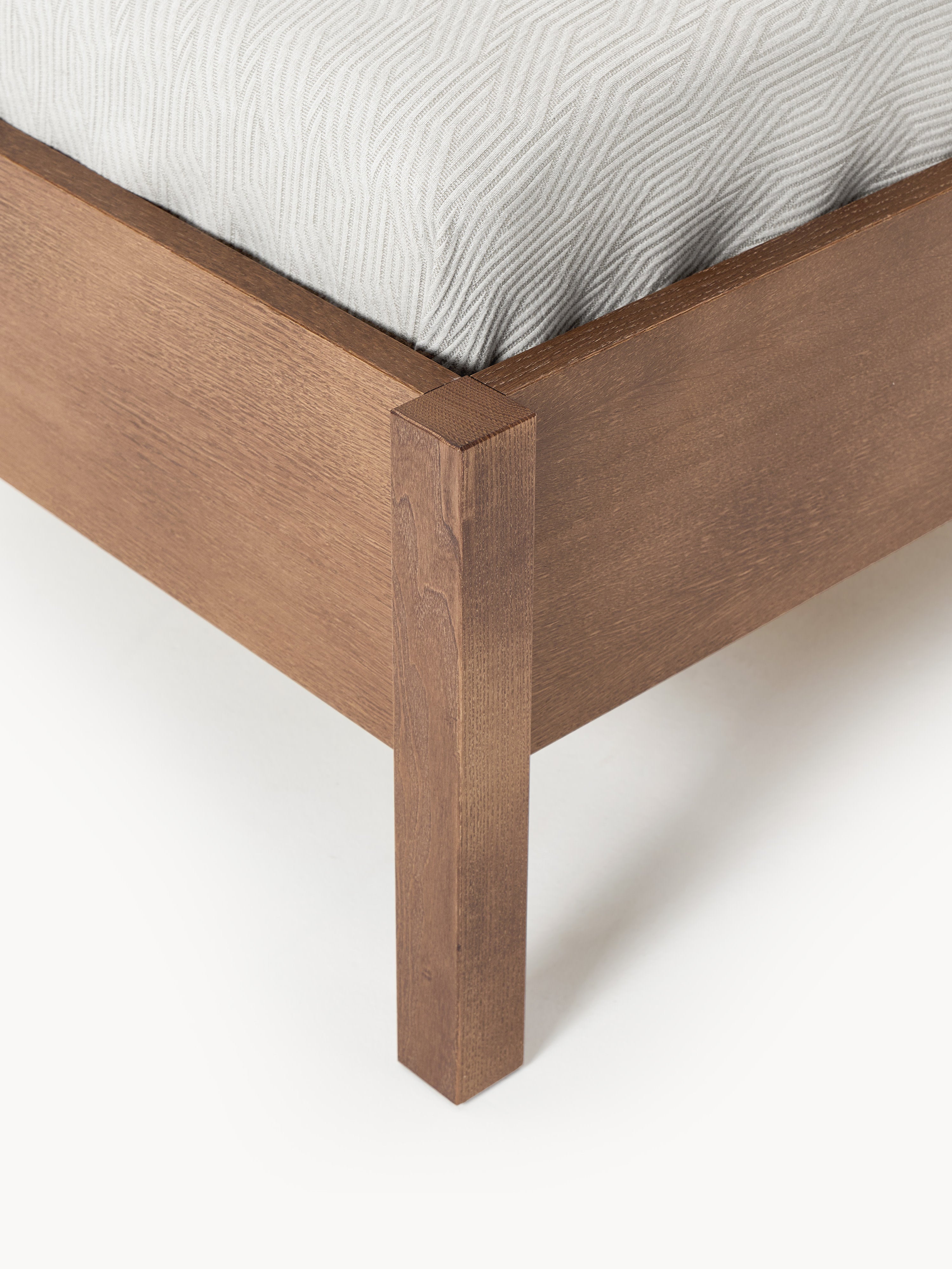 Holz-Einzelbett Jones mit Kopfteil aus Wiener Geflecht