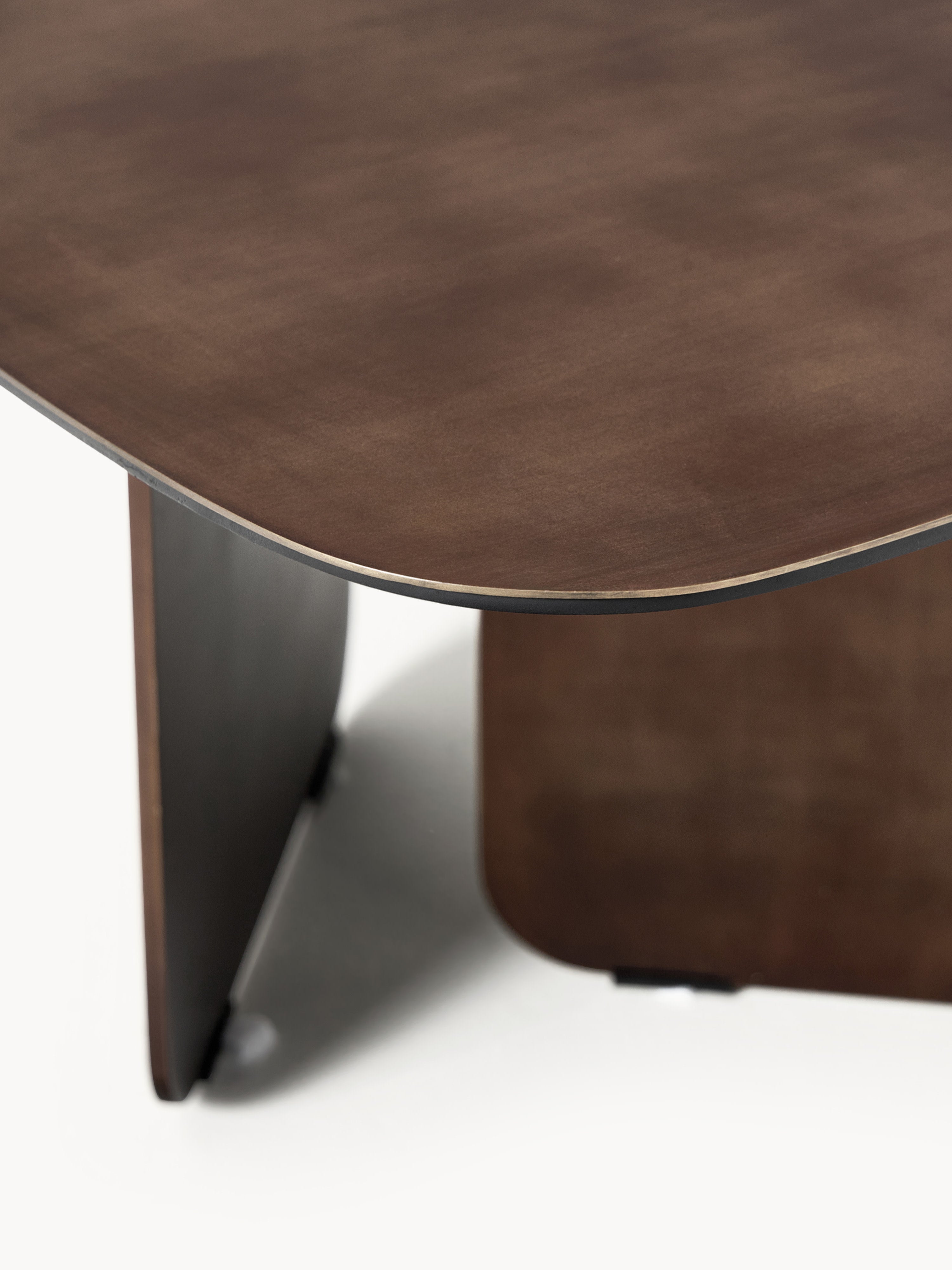 Metall-Couchtisch Valis