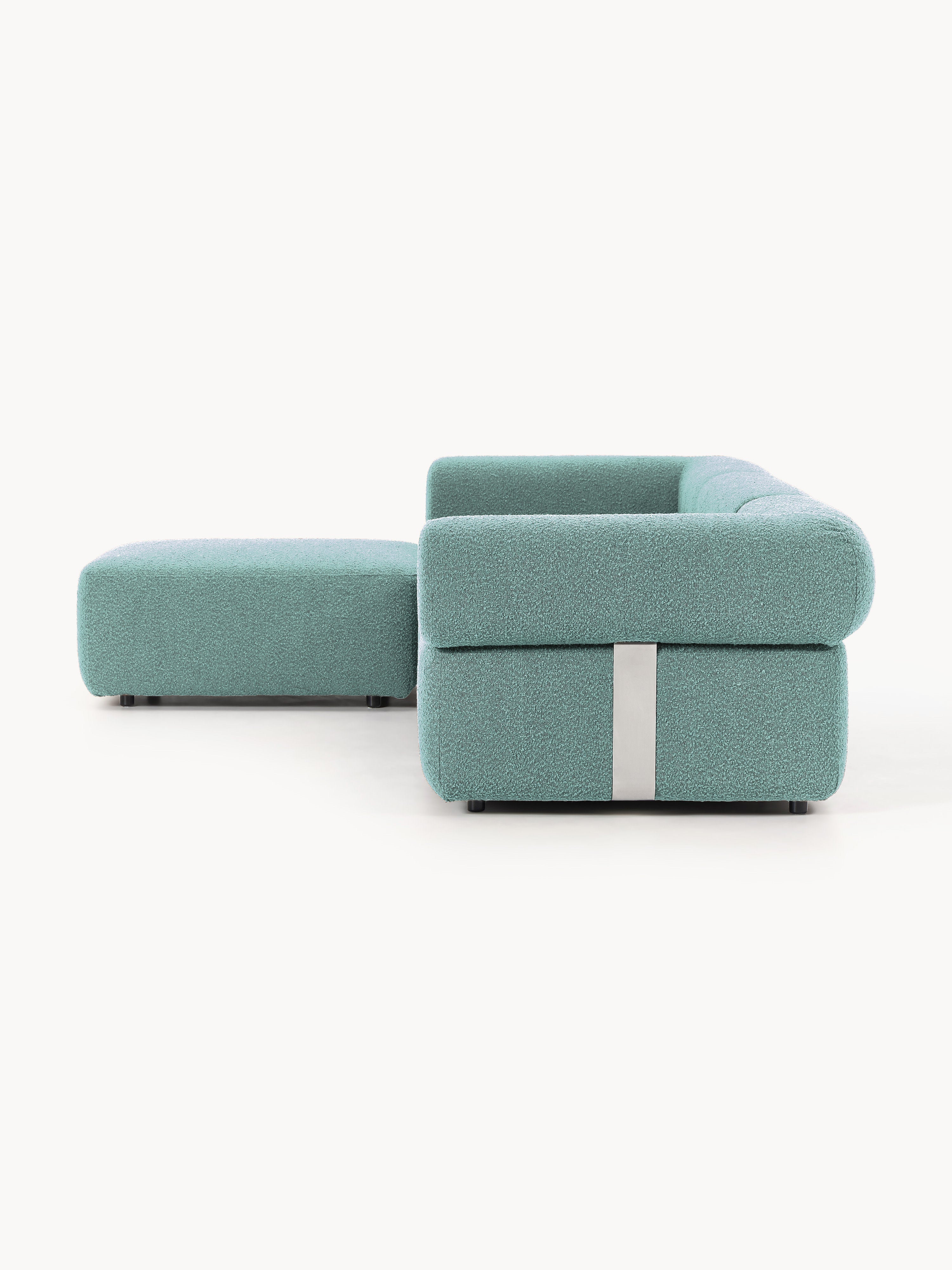 Modulares Bouclé-Sofa Anton (4-Sitzer) mit Hocker (links/rechts)