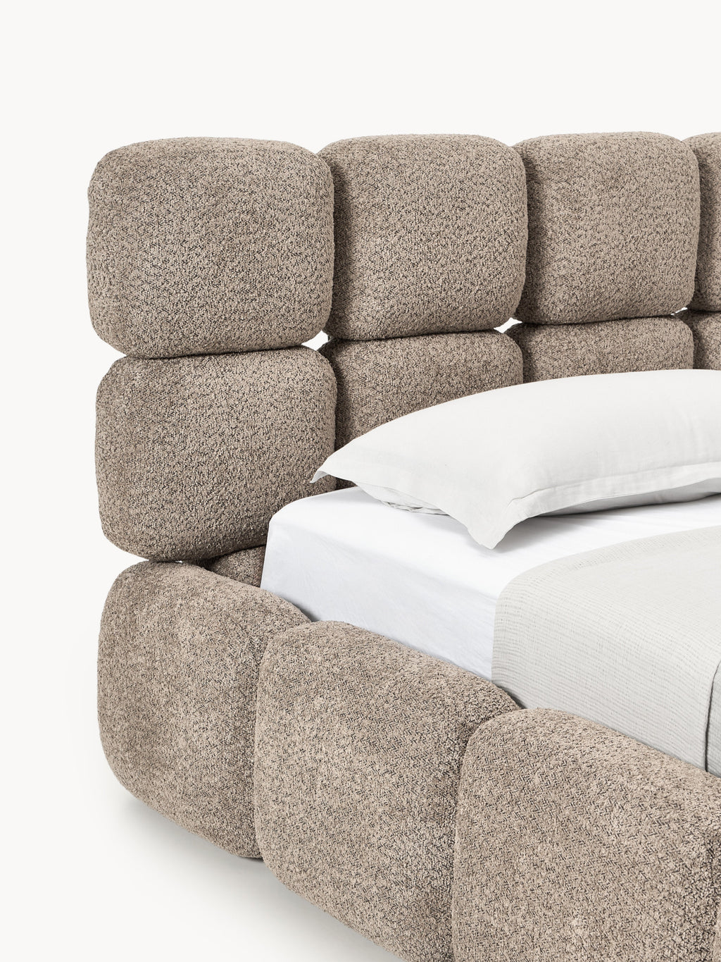Einzelbett Tayla mit Stauraum aus Teddy-Bouclé
