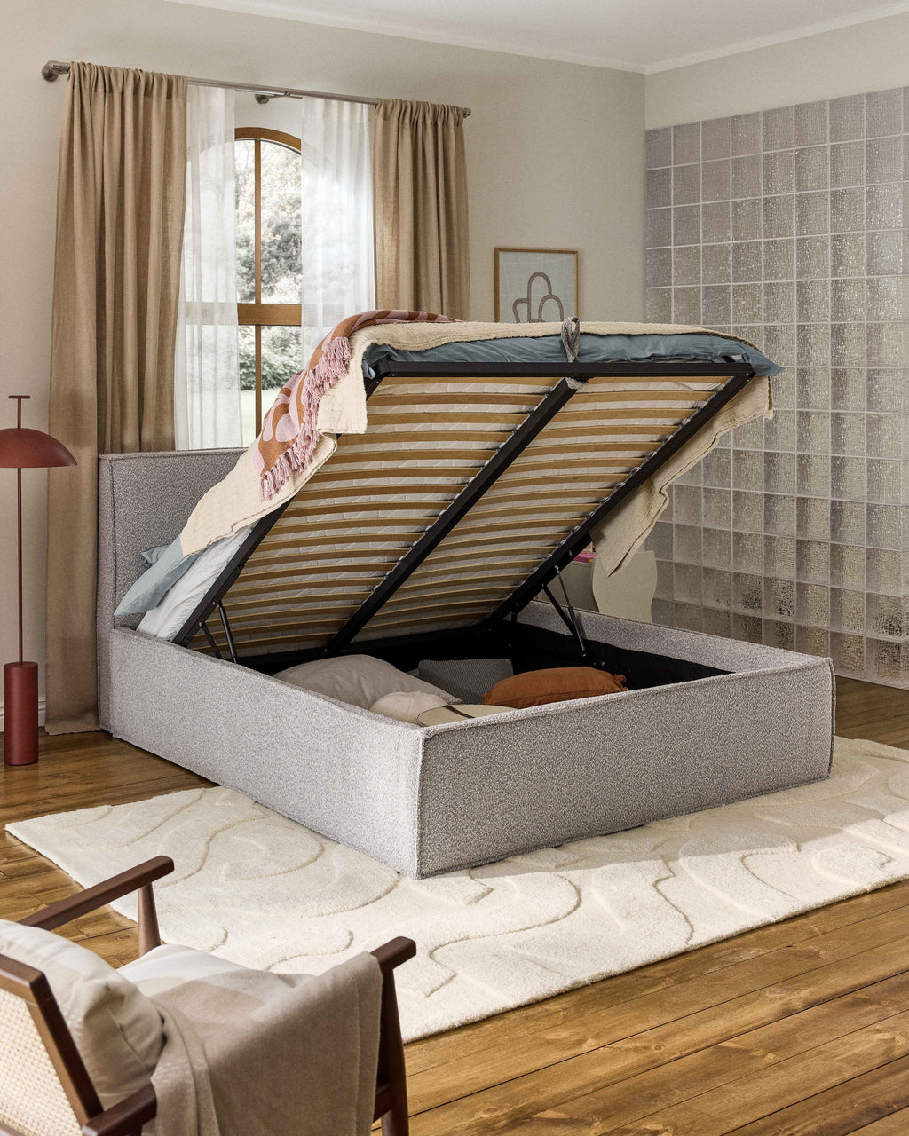 Bouclé-Polsterbett Dream mit Stauraum