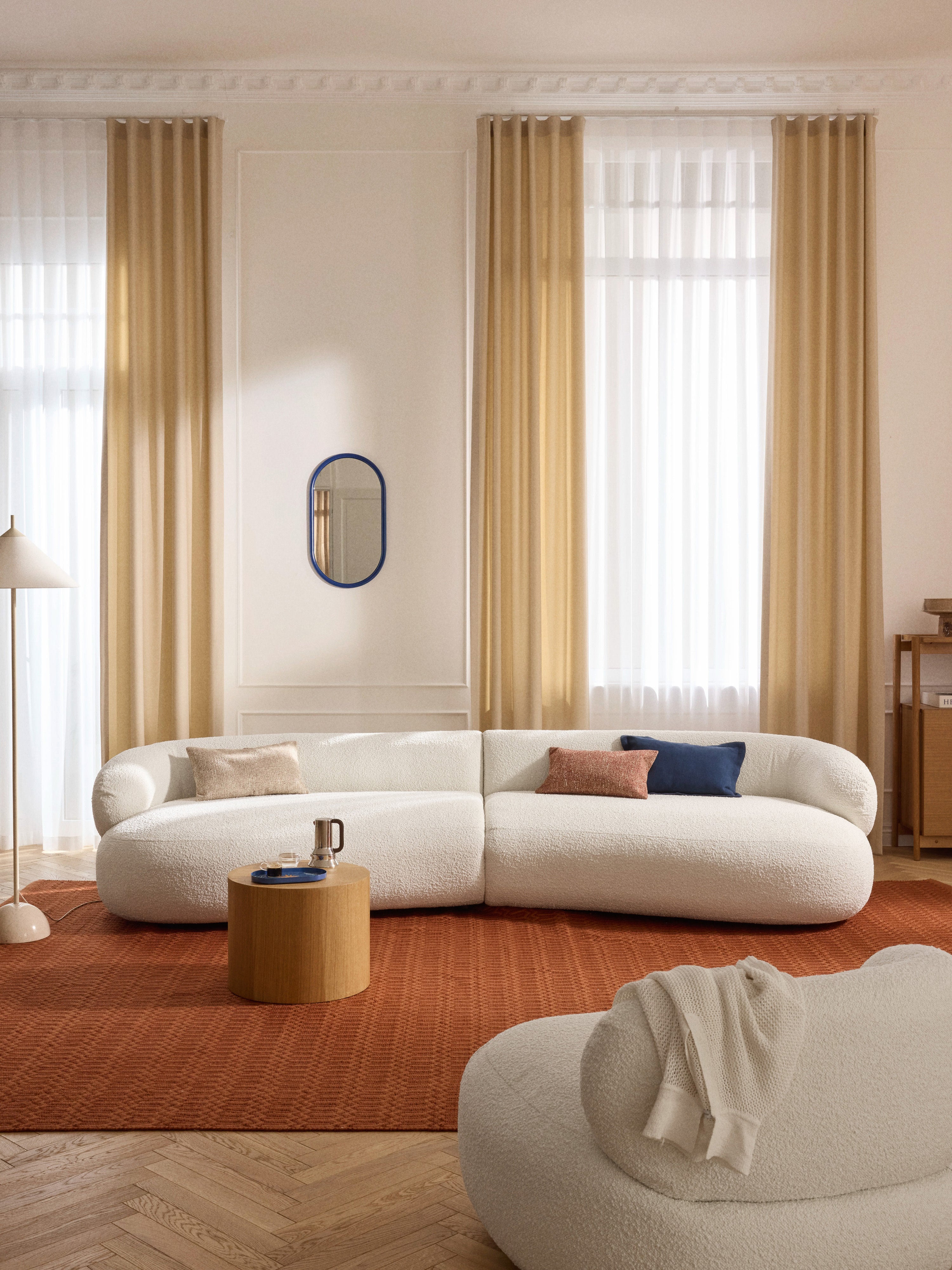 Bouclé-Sofa Alba (4-Sitzer)