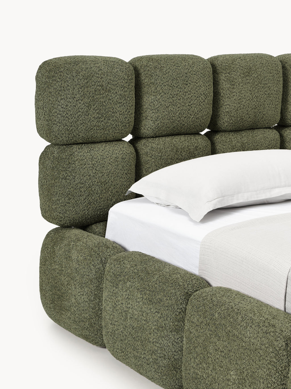 Einzelbett Tayla mit Stauraum aus Teddy-Bouclé