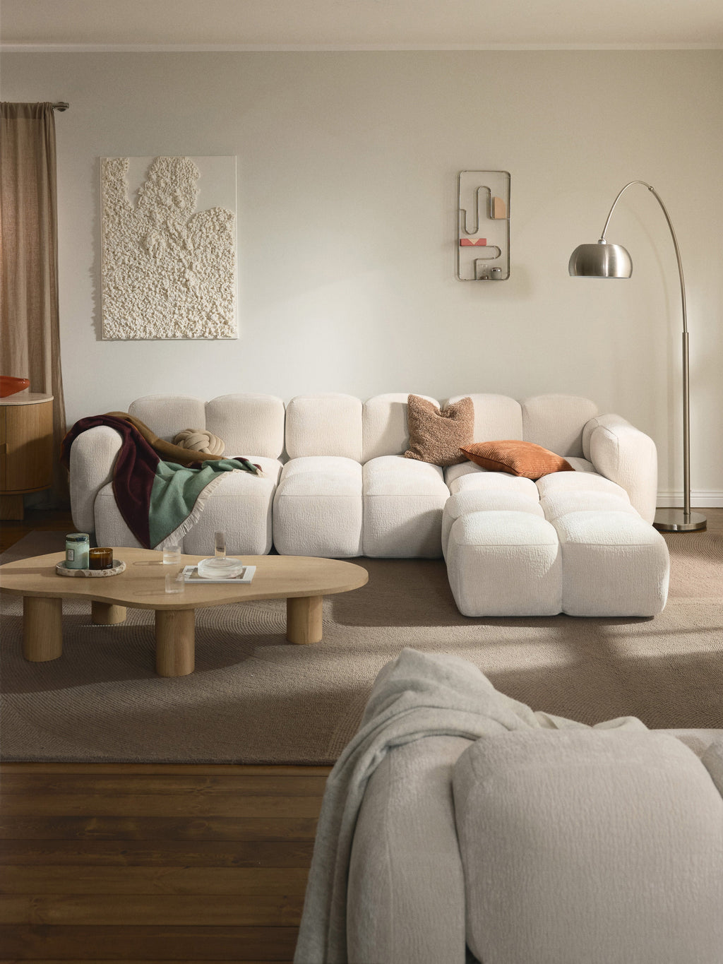 Modulares Sofa Tayla (4-Sitzer) mit Hocker (links/rechts)