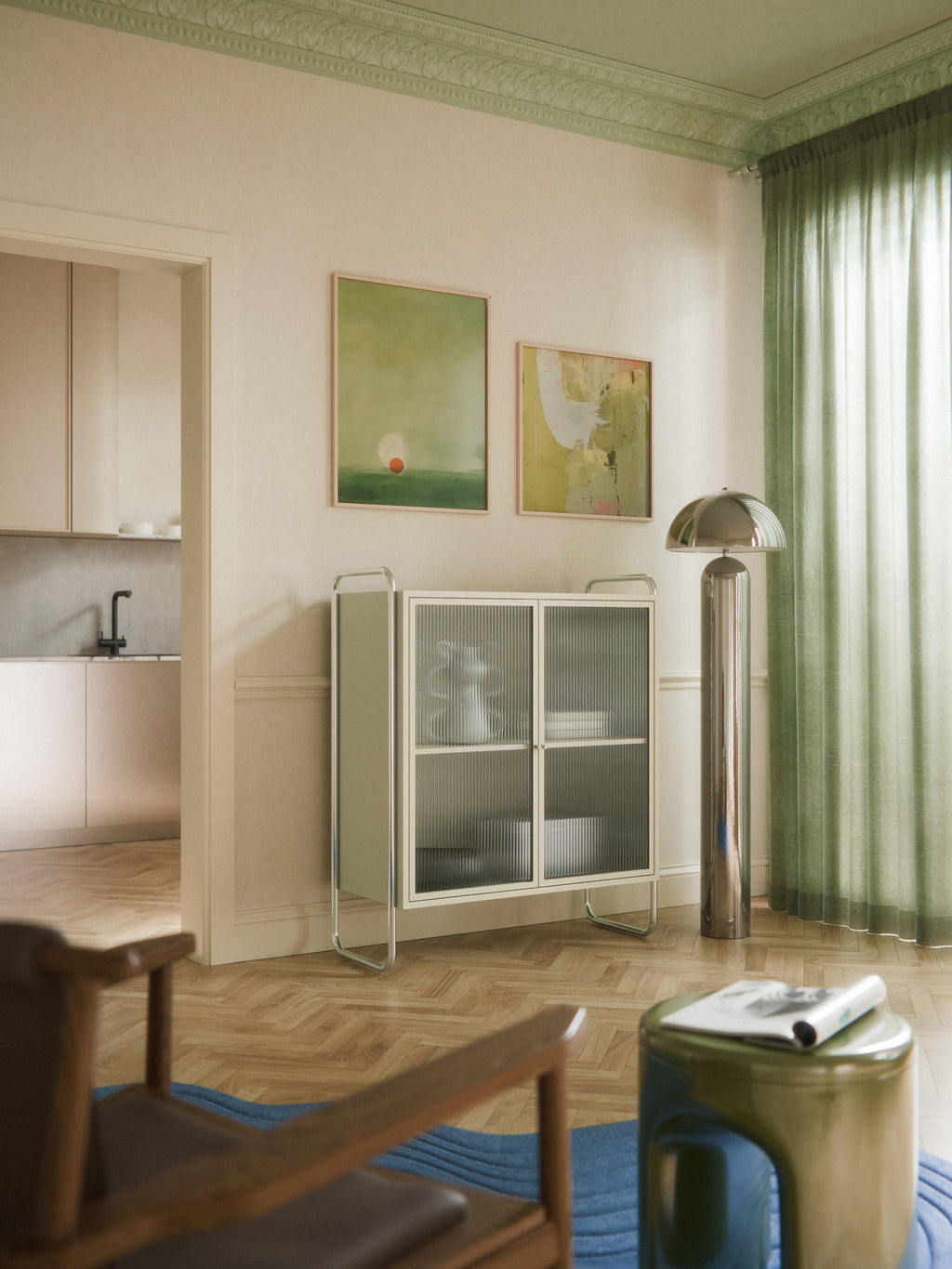 Metall-Vitrine Robyn mit Glas-Front