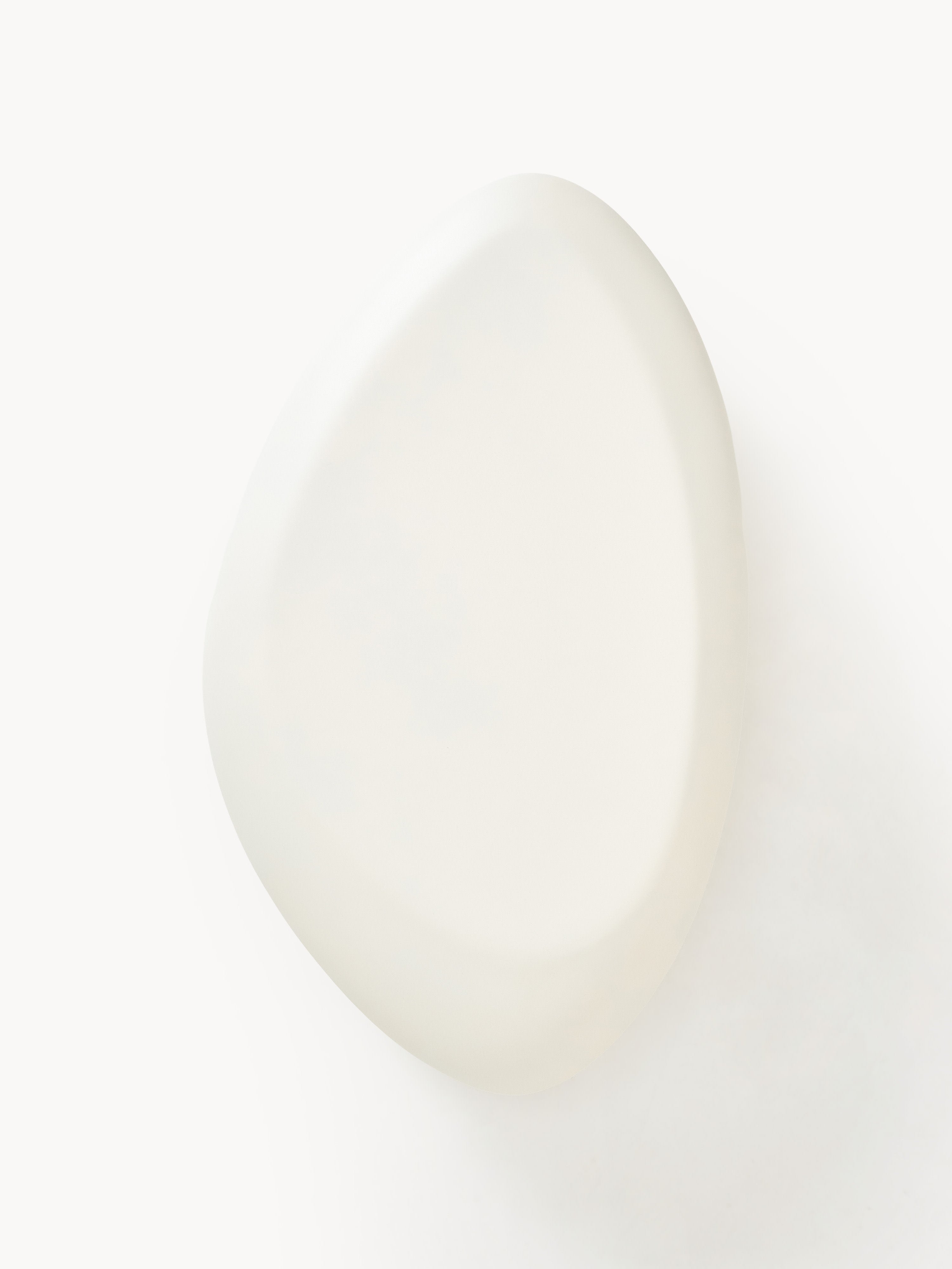 Großer Couchtisch Pietra in organischer Form, B 135 cm