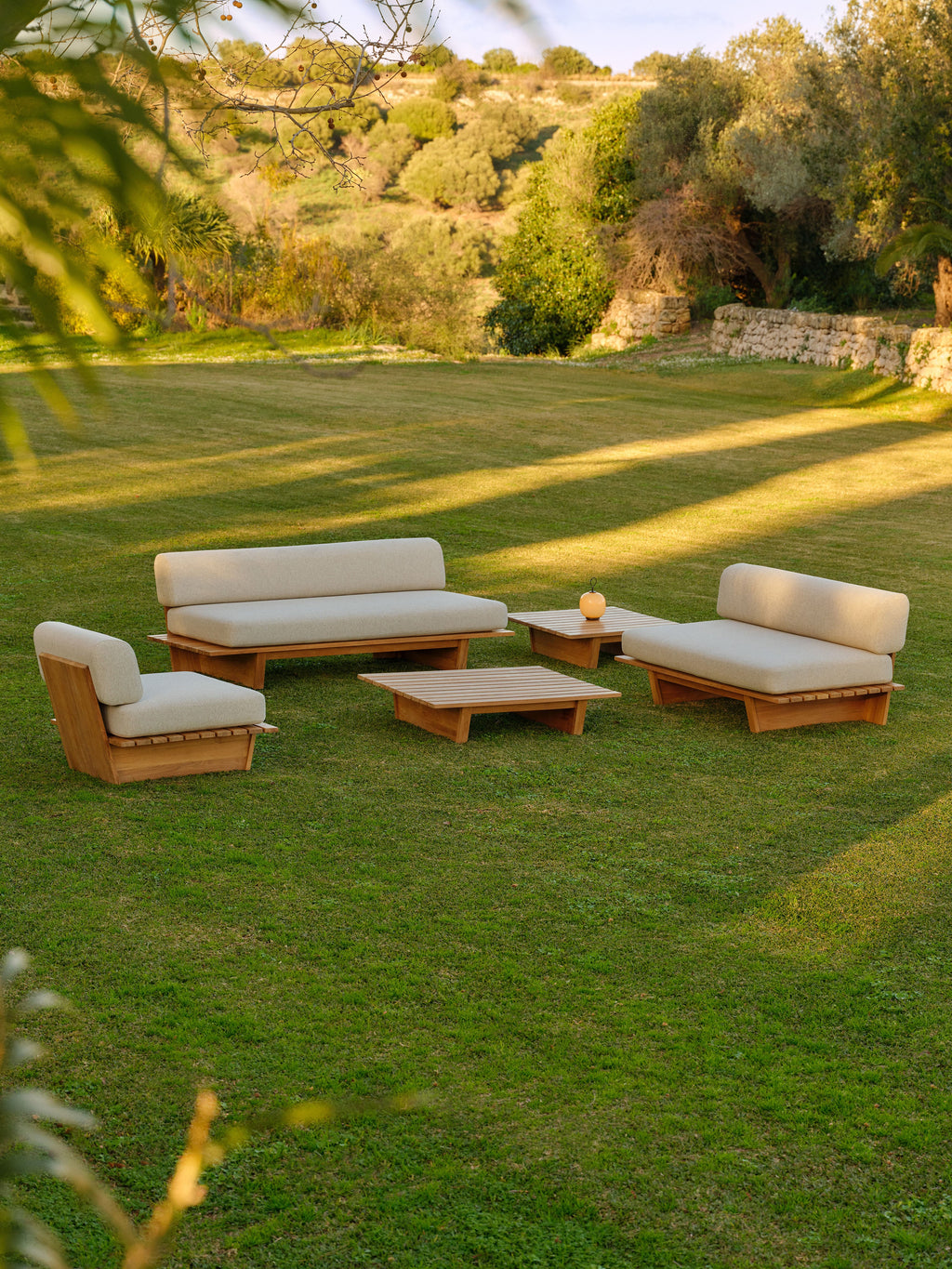 Garten-Sofa Eiko (2-Sitzer) aus Teakholz