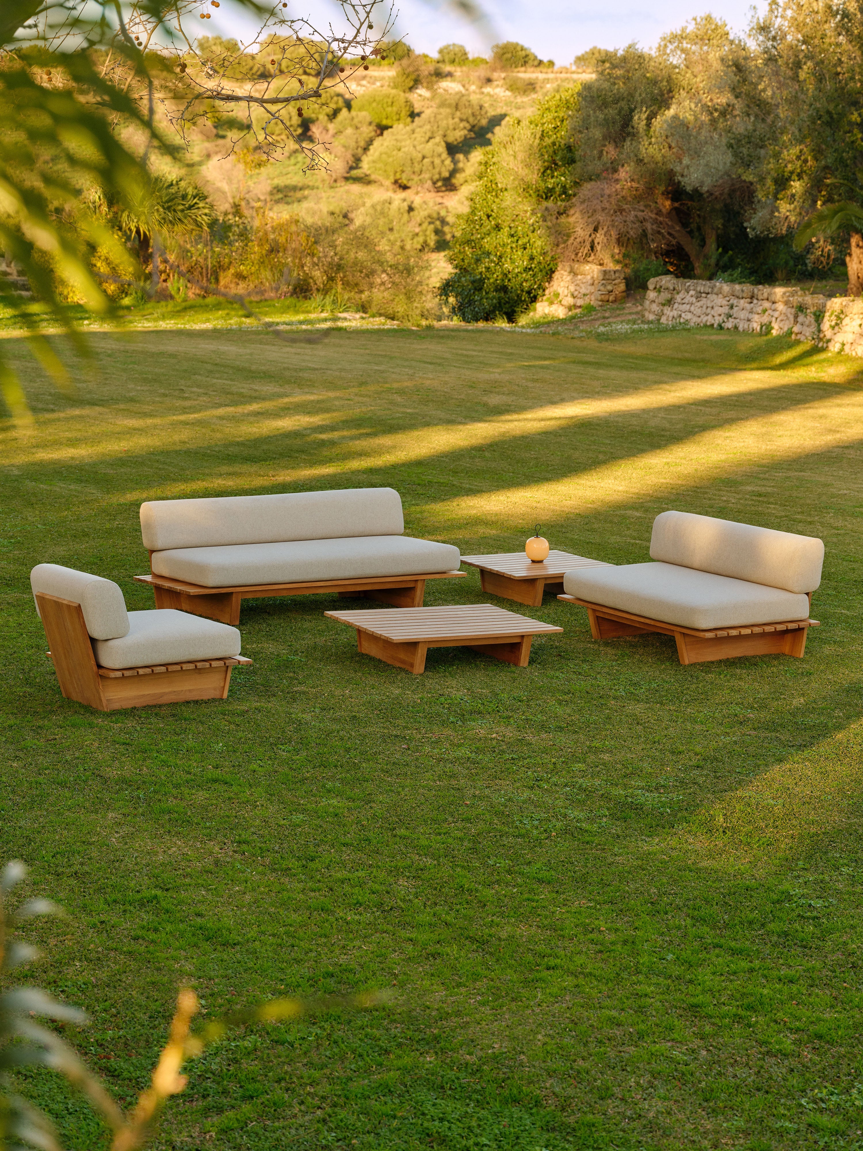 Garten-Sofa Eiko (2-Sitzer) aus Teakholz