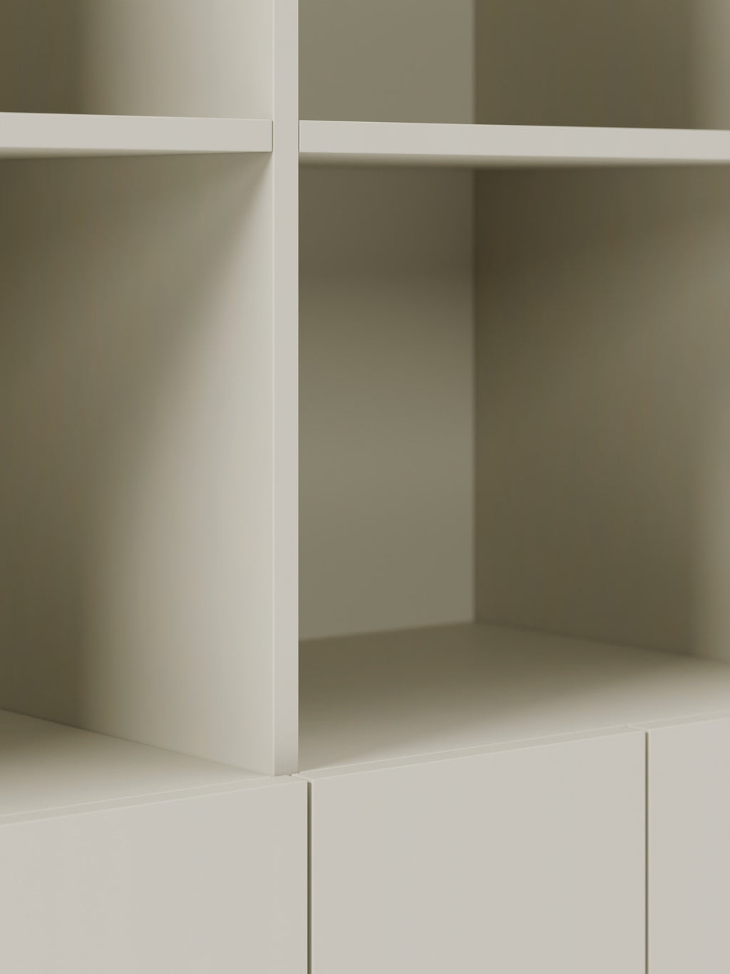 Großes Holz-Highboard Dado