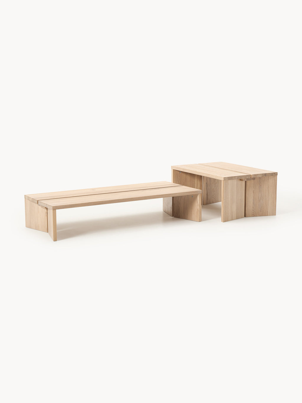 Galeriebild 1 - Couchtische Amad aus Eichenholz