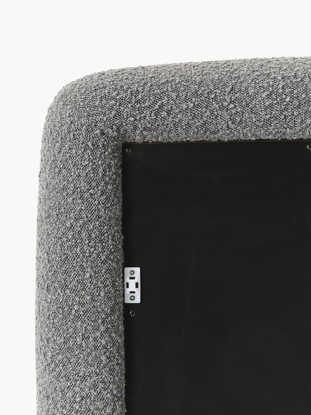 Westwing | Crosby Studios, Ganzkörperspiegel Glace mit Bouclé-Rahmen