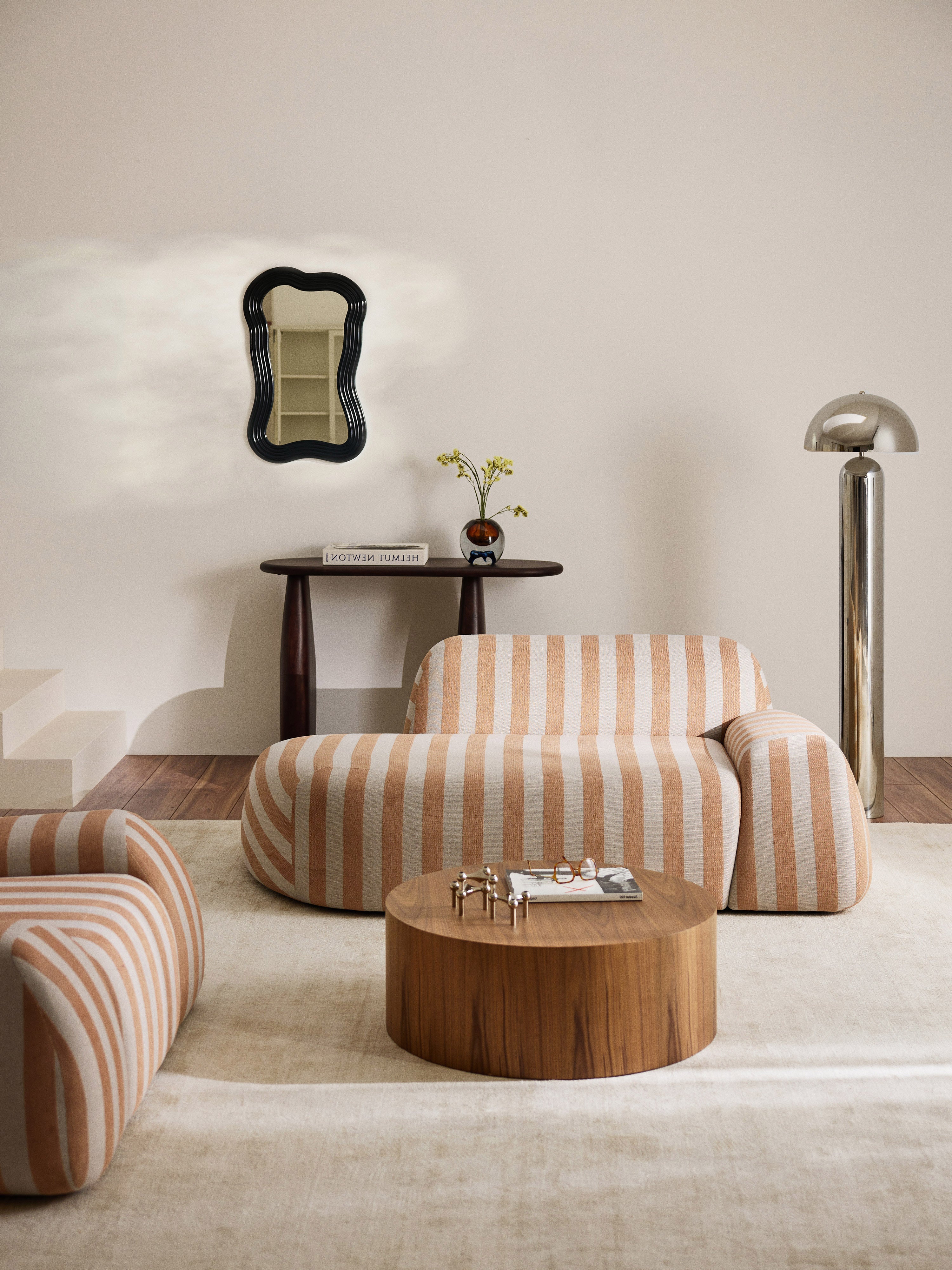 Gestreiftes Sofa Wolke (2-Sitzer) mit Chaiselongue