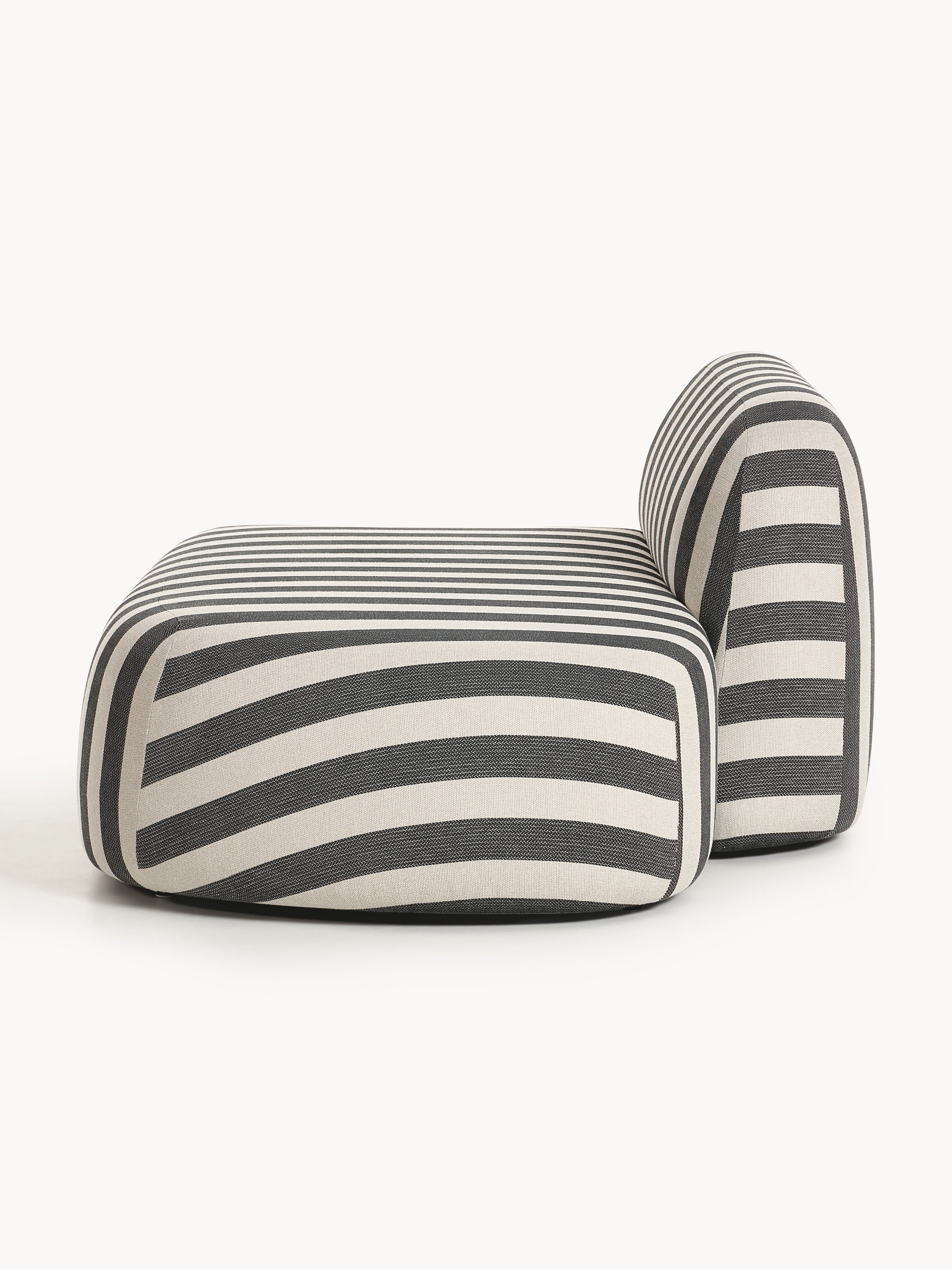 Gestreifte Chaise Wolke